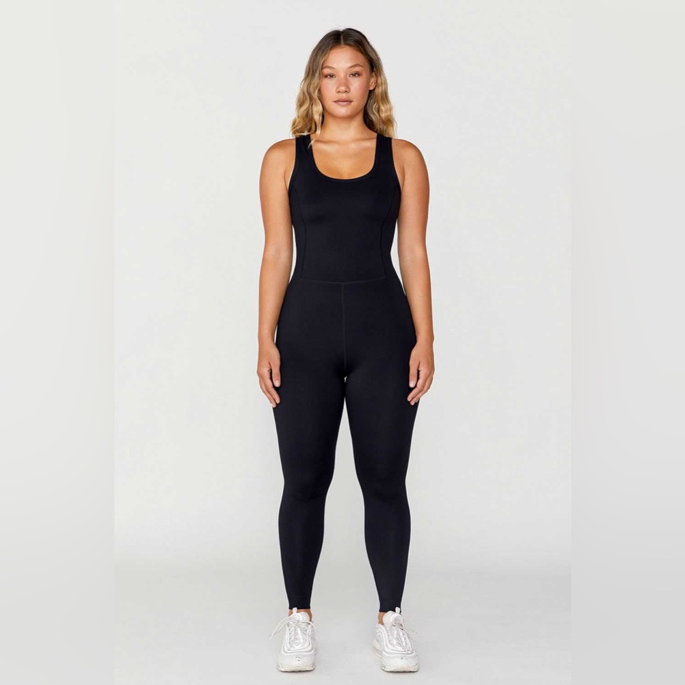 NWOT Set Active Sportysuit